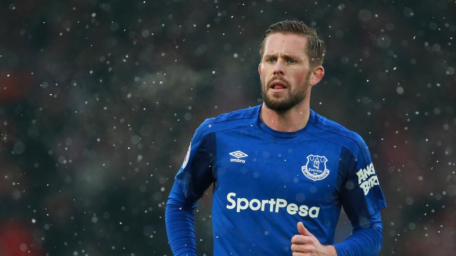 CS2枪火瞬间点燃热血，csgo火持续几秒