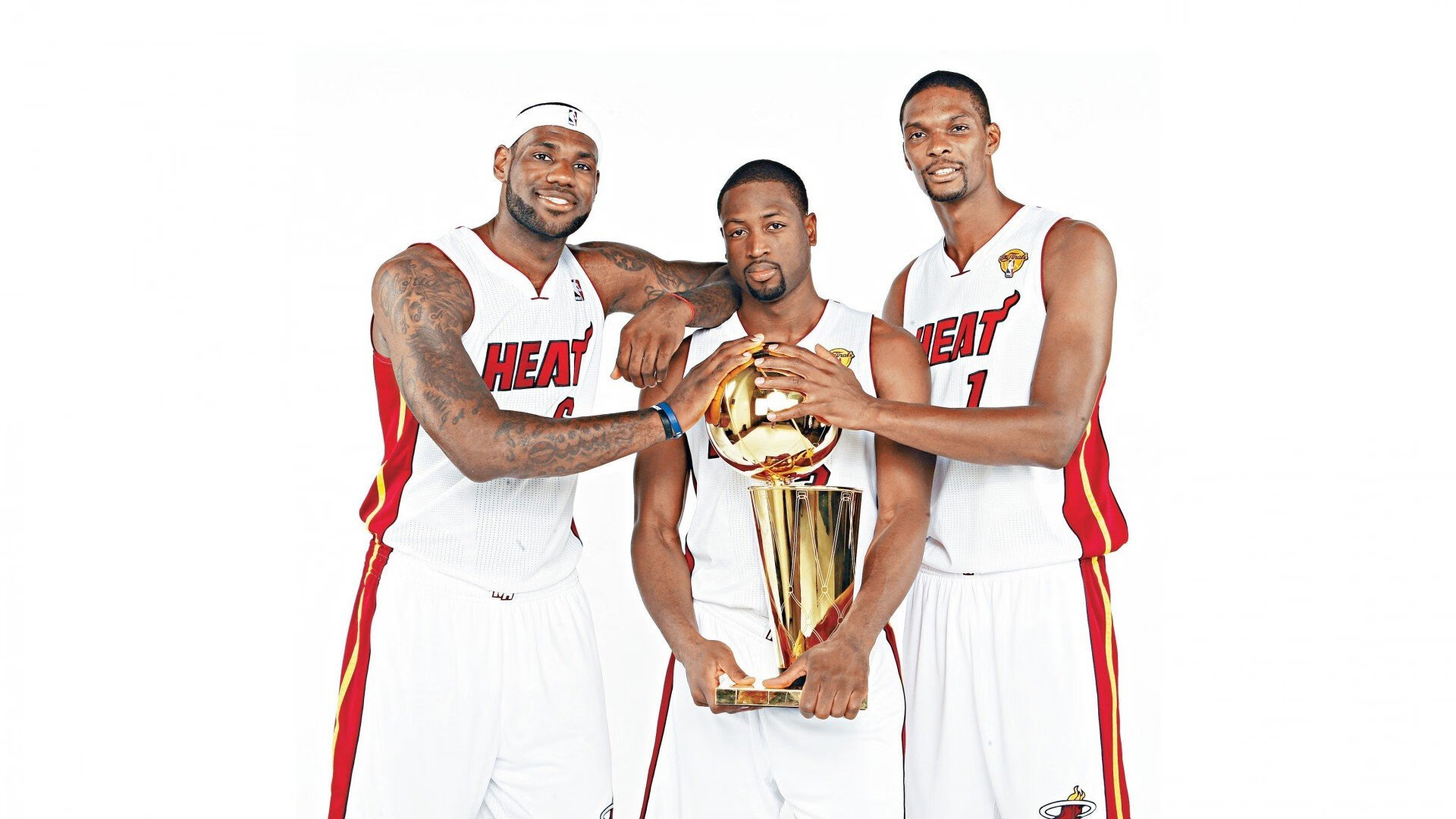 欧冠赛场再迎关键较量 多队争夺晋级名额